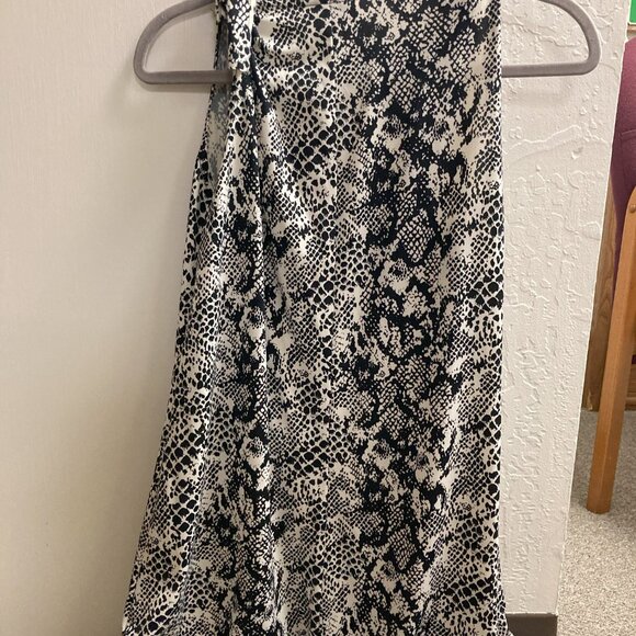 Dress Black and White Spotted R&K - Picture 2 of 2